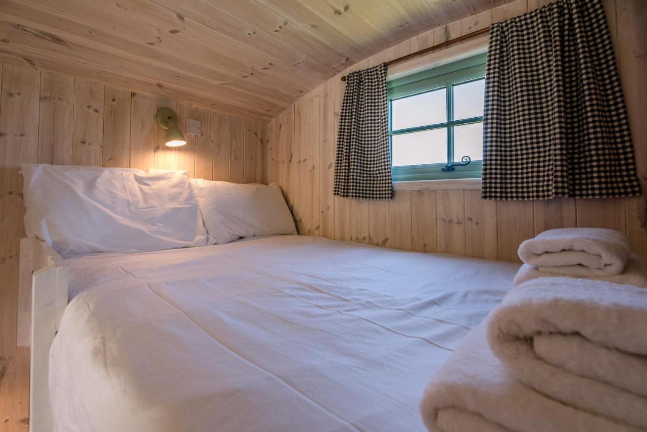 Honeysuckle Farm Holidays By Stay In Suffolk, Monk Soham Удбридж Екстериор снимка